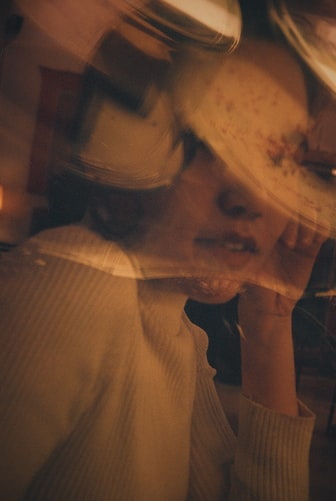 foto anoniem etyarrow